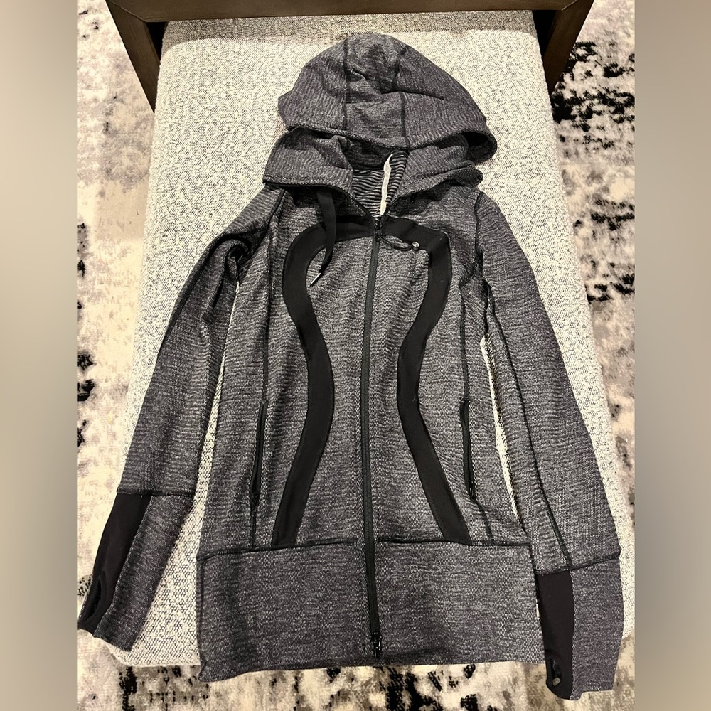 Lululemon jacket - Picture 2 of 3